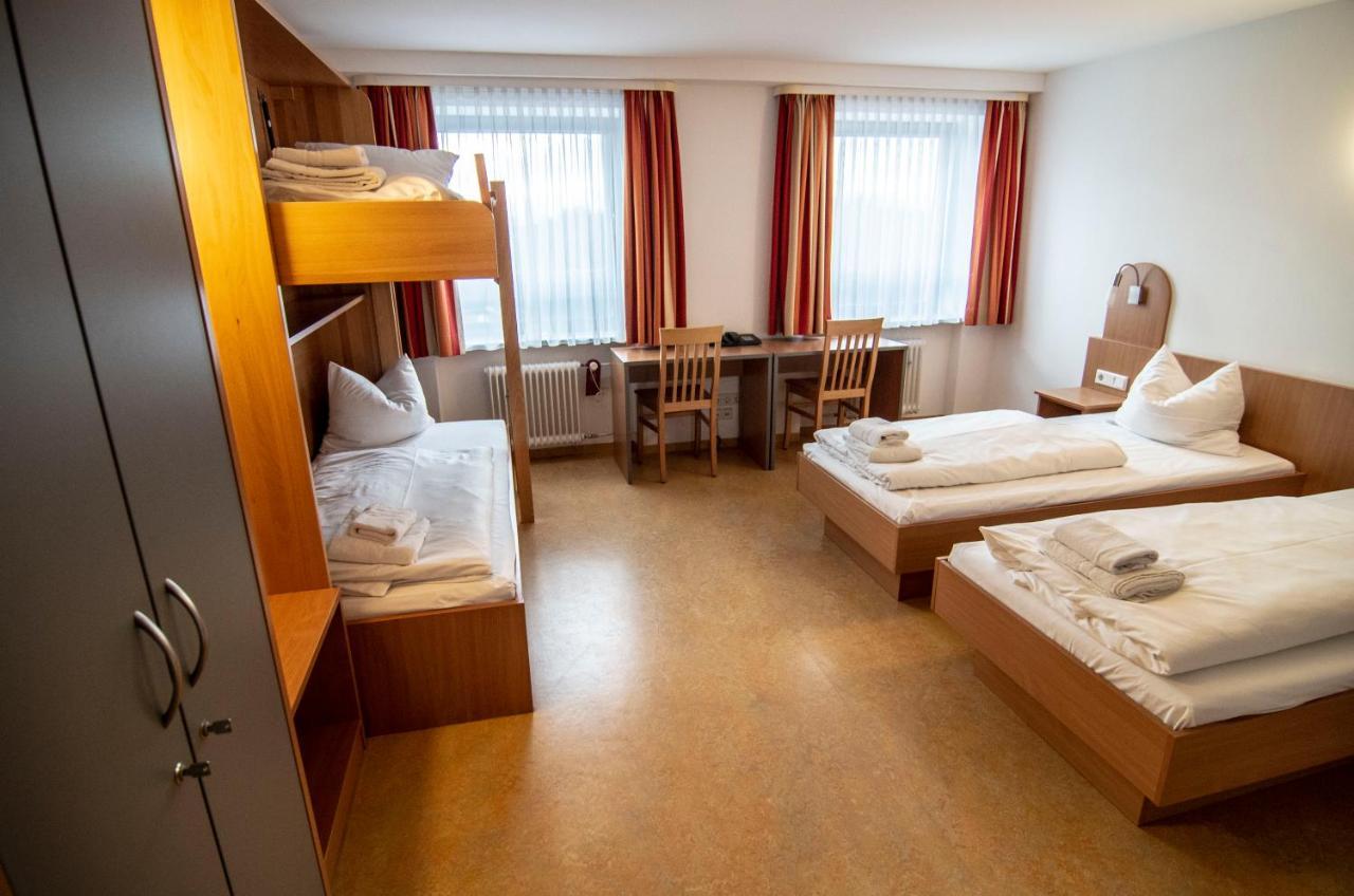 Ausbildungshotel St. Theresia 뮌헨 외부 사진
