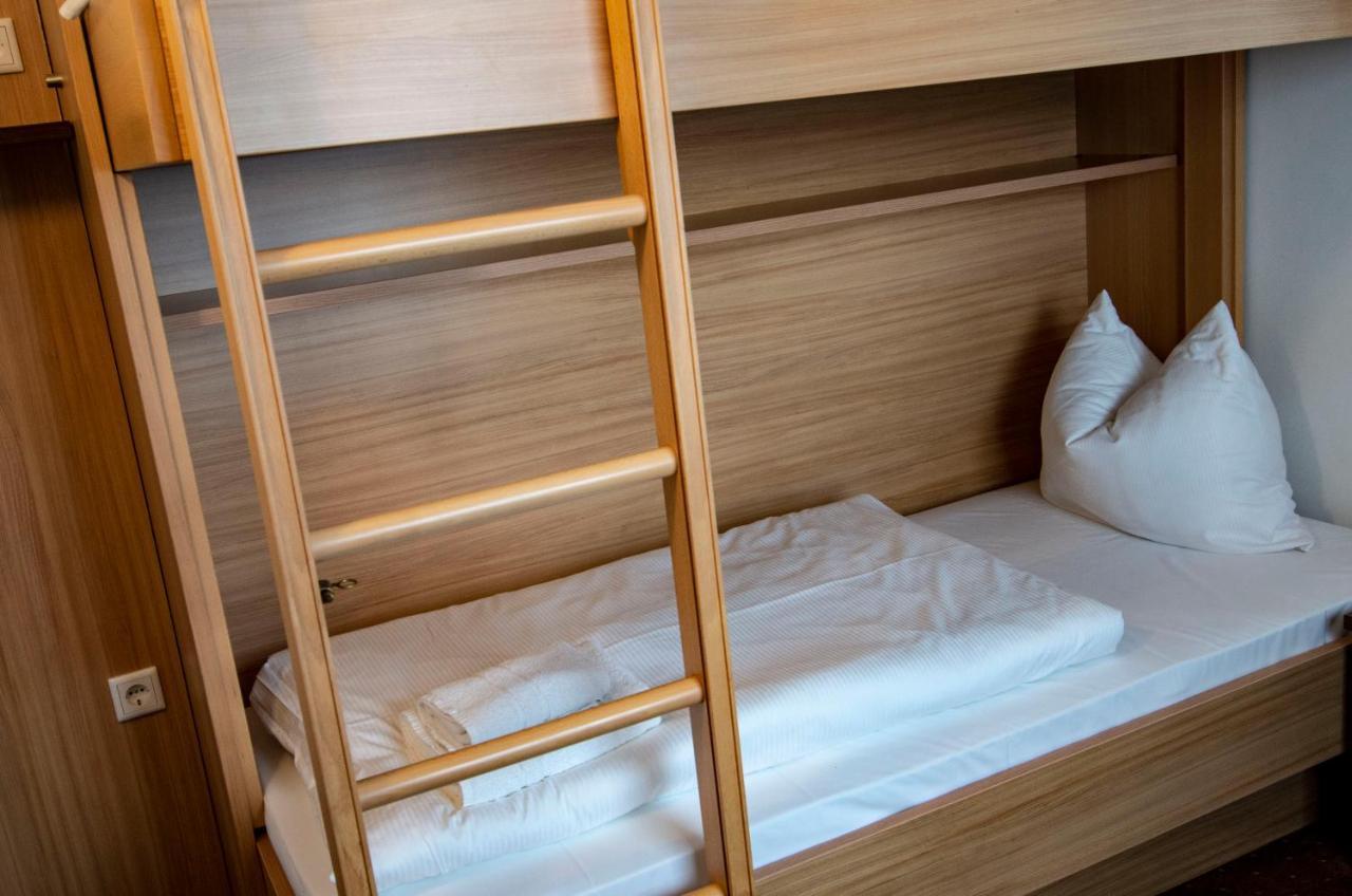 Ausbildungshotel St. Theresia 뮌헨 외부 사진