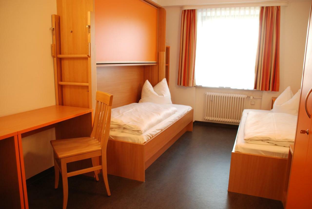 Ausbildungshotel St. Theresia 뮌헨 외부 사진