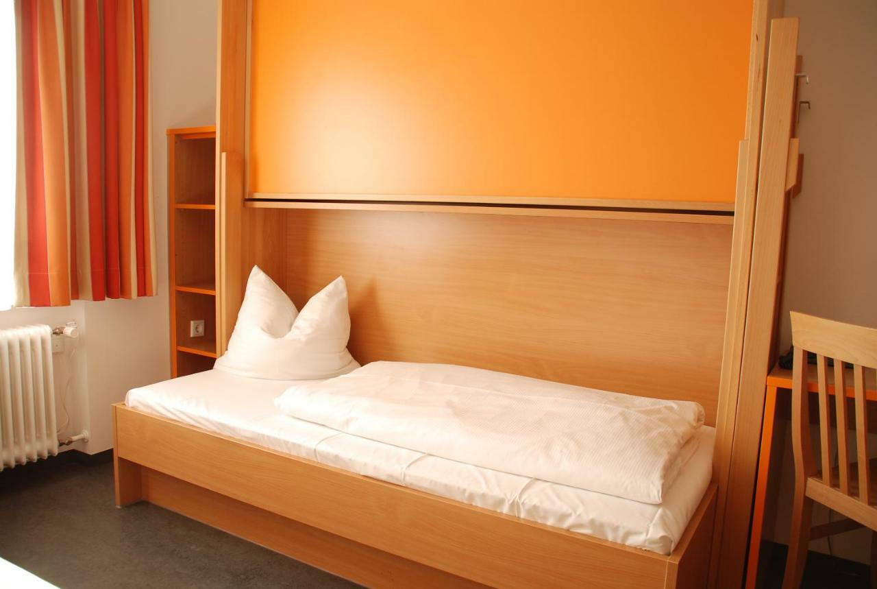 Ausbildungshotel St. Theresia 뮌헨 외부 사진